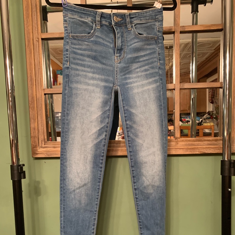 American Eagle skinny jeans